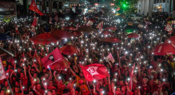 Vitória de Lula repercute na imprensa europeia e asiática