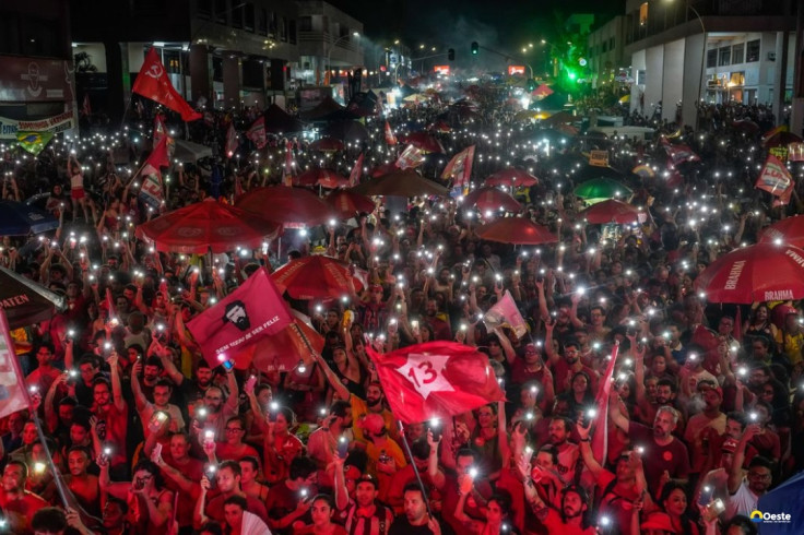 Vitória de Lula repercute na imprensa europeia e asiática
