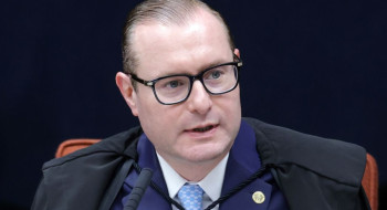 Zanin autoriza julgar ação que acusa deputados do PL de corrupção