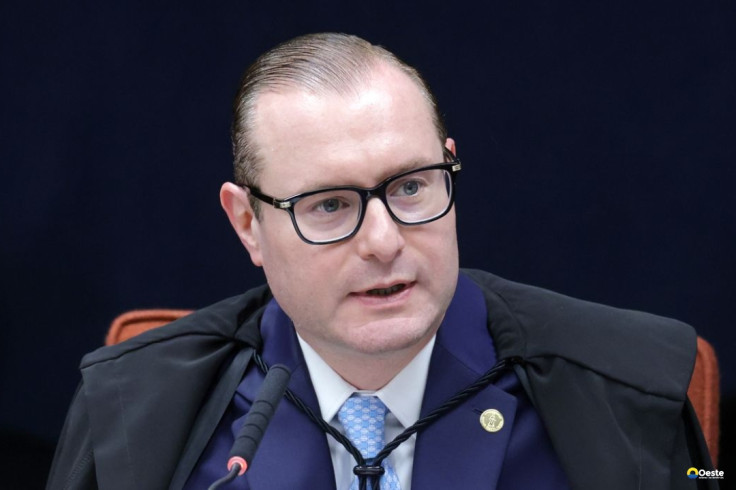 Zanin autoriza julgar ação que acusa deputados do PL de corrupção