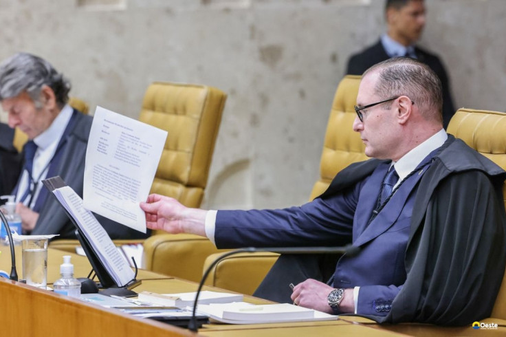 Zanin vota a favor de eleições diretas para governador do Rio